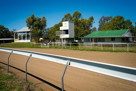 Collarenebri-Grandstand-10.jpg